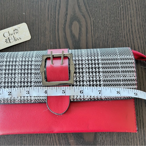 New! Cherie Bliss Red Plaid Leather Detachable  Strap Clutch Purse - Picture 9 of 11